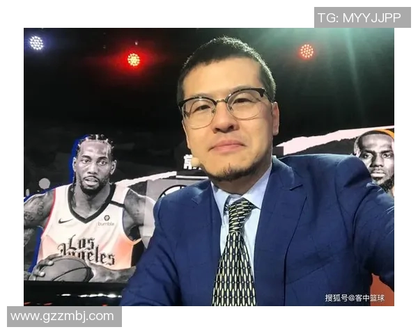 杨毅直言19小卡夺冠非单核背后有全明星洛瑞助力 杨毅直言19小卡夺冠非单核背后有全明星洛瑞助力