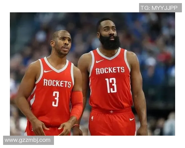 保罗:最近重温了火箭时的比赛,我想找回和哈登之间的默契 保罗:最近重温了火箭时的比赛,我想找回和哈登之间的默契