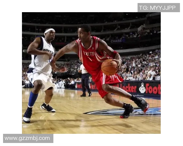 世界体育圈:篮板53-22,内线得分66-36,快攻27 世界体育圈:篮板53-22,内线得分66-36,快攻27