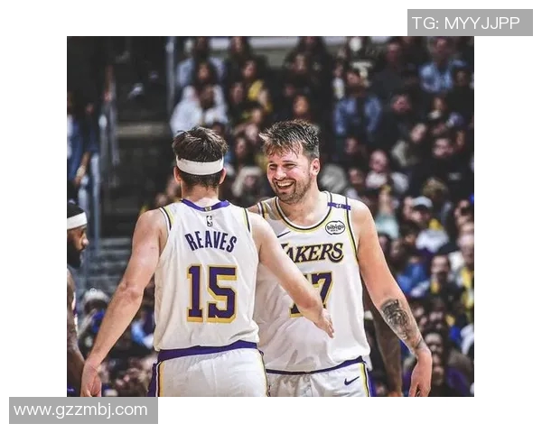 [流言板]东契奇本赛季第10次砍下40+,再次超越爱德华兹独占联盟第一